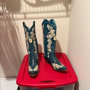 Corral blue floral boots